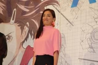 中村倫也「ハケンがとれる」特大スマイルで猛アピール！ 吉岡里帆は「自信作」としみじみ