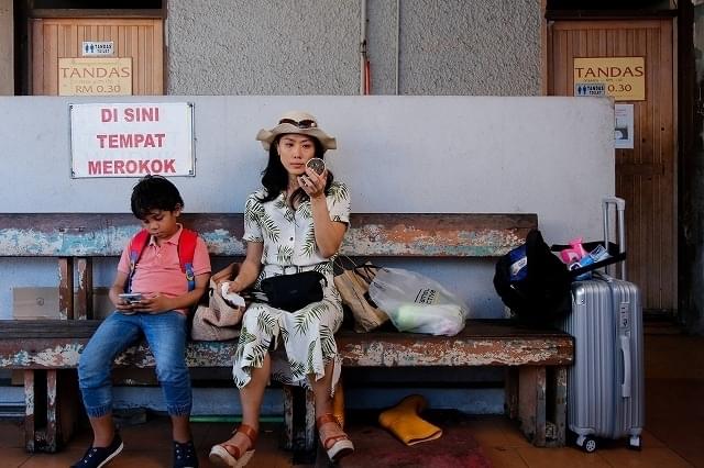 「野蛮人入侵」