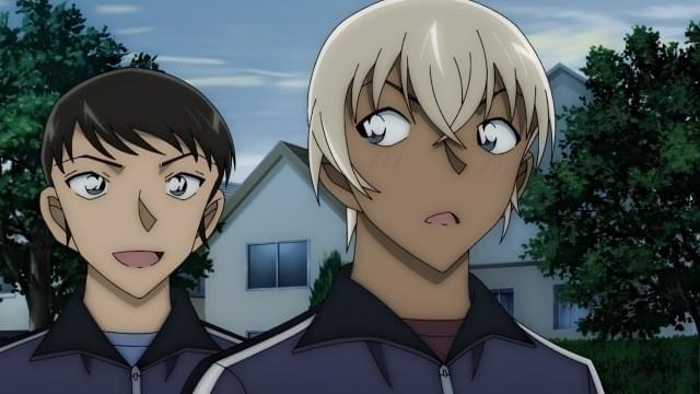 諸伏(左)と降谷は幼なじみ