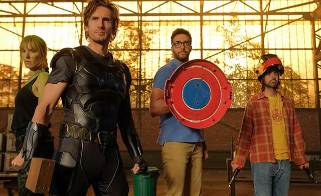 世界の運命は、勘違いヒーローに託された!? 「バッドマン」特報＆場面写真 「シティーハンター」仏実写版チームが再結集