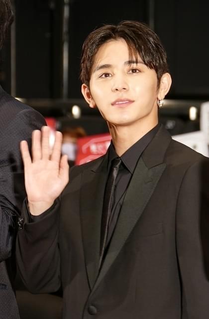 舞台挨拶に立った山田涼介