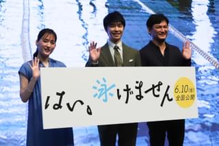 長谷川博己、大河ドラマで夫婦演じた綾瀬はるかは「頼れる共演者」 水泳のコーチと生徒役で映画初共演