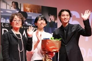 磯村勇斗、倍賞千恵子の目の芝居に震えた「目線を合わせることができただけで大満足」