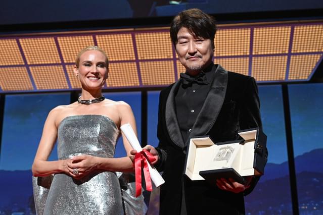 「ベイビー・ブローカー」主演のソン・ガンホ