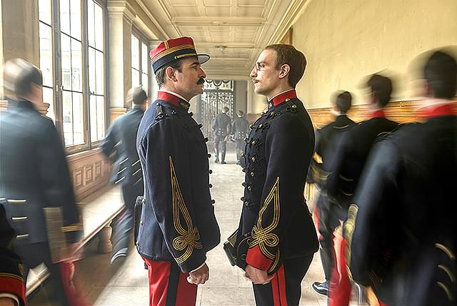 「オフィサー・アンド・スパイ」