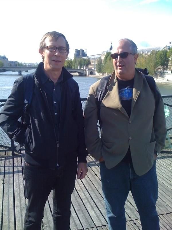 ロジャー・ミッシェル監督の人柄についても語った