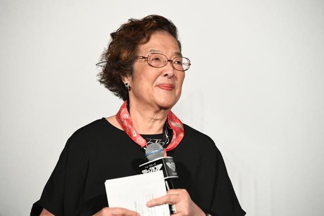 スカーフはトム・クルーズからのプレゼント