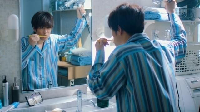 小野賢章&津田健次郎がゲームを“ながらプレイ”