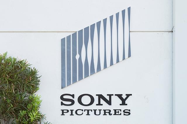 リジー・バーバーのベストセラー小説をドラマ化