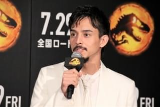 ブライス・ダラス・ハワード、恐竜と共存はできる？「クリス・プラットといれば大丈夫」【「ジュラシック・ワールド」来日記者会見】