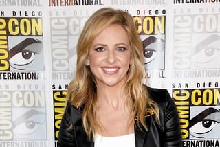 サラ・ミシェル・ゲラー、「ティーン・ウルフ」スピンオフドラマ「Wolf Pack」に主演