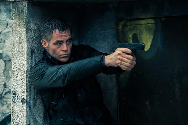 元特殊部隊員役に挑む