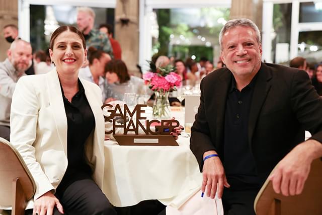 ワーナー、MGM作品の海外配給権を獲得