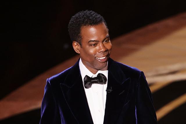 ウィル・スミスに平手打ちされたクリス・ロック、来年のアカデミー賞司会をオファーされる