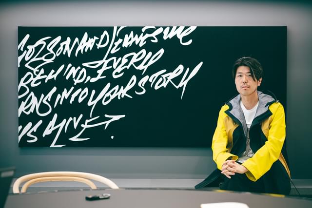 書き下ろしエッセイを寄稿した川村元気氏