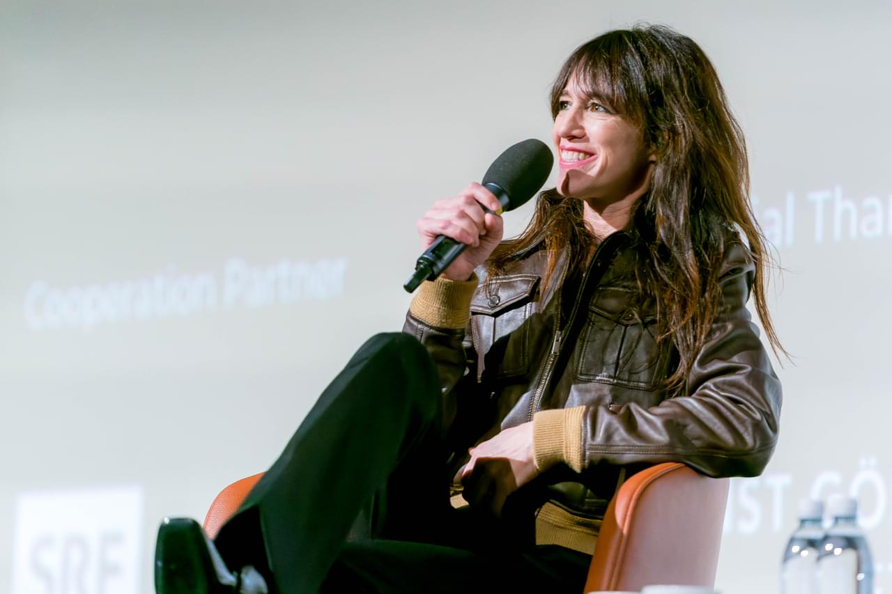 シャルロット・ゲンズブール初監督作は母、ジェーン・バーキンのドキュメンタリー チューリッヒ映画祭でキャリア語る