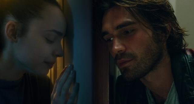 10月7日から公開