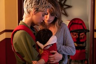 心揺さぶる母子の絆を描く映画5選 「パラレル・マザーズ」「百花」など感動作から衝撃作まで