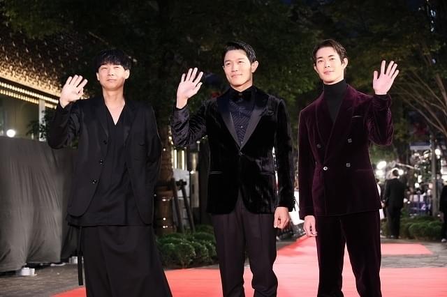 二宮和也、大泉洋、稲垣吾郎、戸田恵梨香がレッドカーペットに登場！ 第35回東京国際映画祭開幕