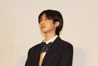 河合優実＆小野莉奈ら、制服姿でワールドプレミア参加 高校時代に近いキャストと作り上げたリアルなセリフ