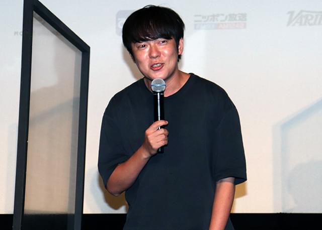 ウーマンラッシュアワー村本大輔、自身のドキュメンタリー映画撮影中の父親の死去を告白
