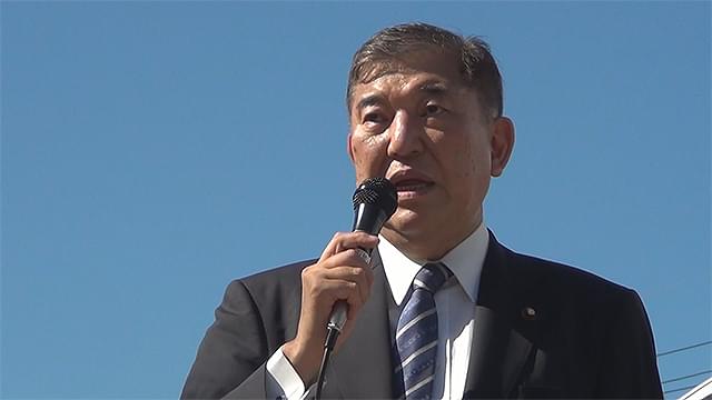 石破茂・嫌われた正論 10人の証言