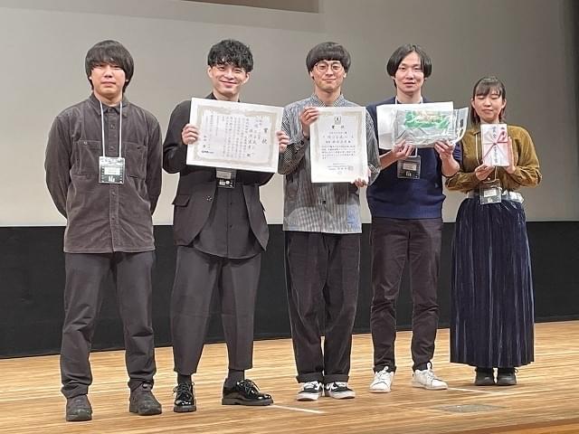 「明ける夜に」の堀内友貴監督、五十嵐諒ら