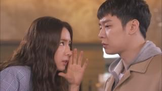 匂いを見る少女