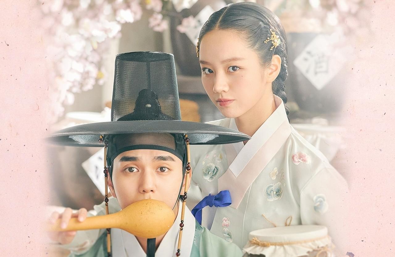 花が咲けば、月を想い