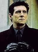 ジーナ・デイビス ガブリエル・バーン チャーリー・シーン