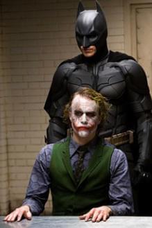 全米では歴史的なヒットを記録している 「ダークナイト」だが…