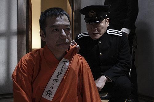 忙しい仕事の合間をぬって脚本を作り上げた