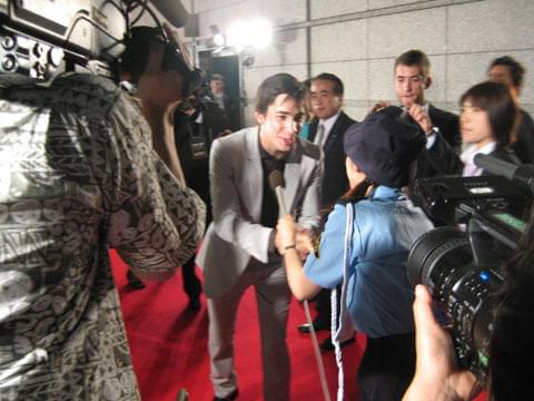 ジャスティンはノリノリ