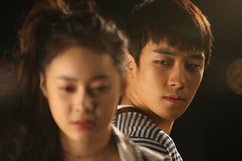 繊細な一面を見せるV.I