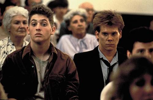 ケビン・ベーコンの出世作。 左はクリス・ペン