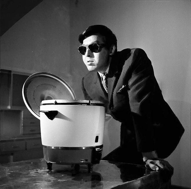 清順、大和屋らが「深夜プラス1」「悪党パーカー／人狩り」等の 犯罪小説に触発されて製作した奇想天外なカルト映画の傑作