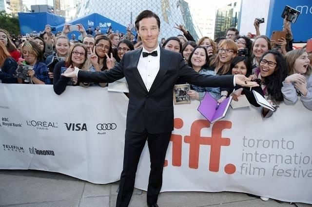 トロントの映画ファンの熱烈な歓迎を受ける