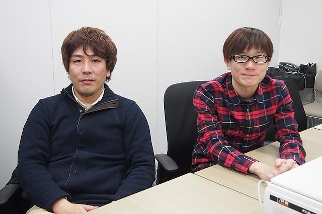 バンダイナムコゲームスの石原章弘氏（左）と、 アニプレックスの鳥羽洋典プロデューサー（右）