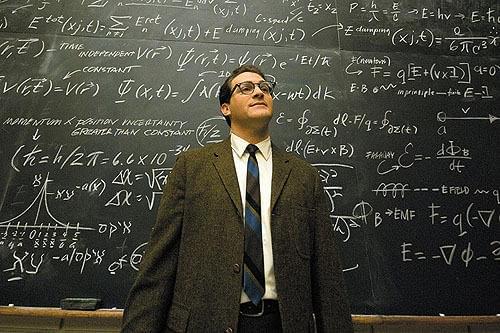 「シリアスマン」