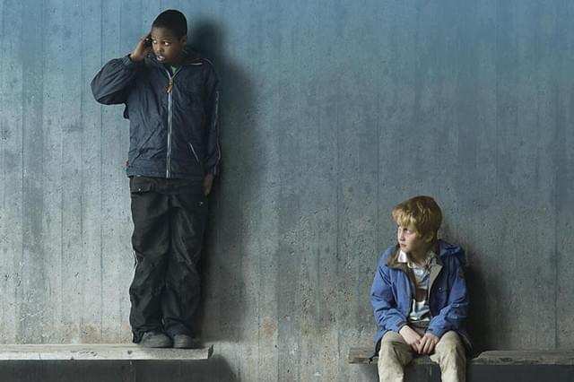 「PLAY」（日本未発売）