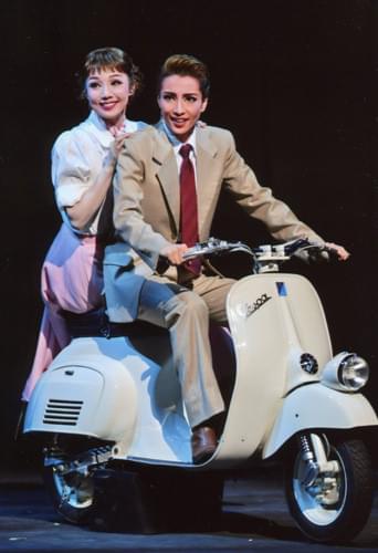 （C）宝塚歌劇団