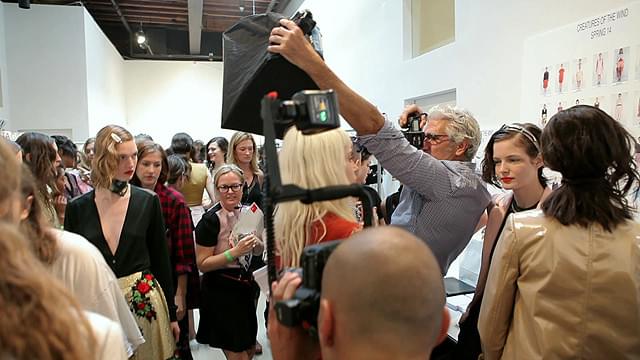 華やかなファッション業界の裏側も垣間見える