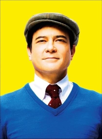 エドワードに扮した川平慈英