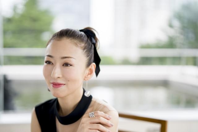 撮影：舞山秀一 ヘアメイク：石田絵里子（air notes） スタイリスト：安野ともこ(コラソン)