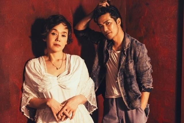 ブランチ役の大竹しのぶ(左)と