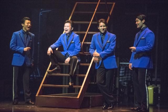 チームBLUE 左より、矢崎広、中川晃教、伊礼彼方、spi