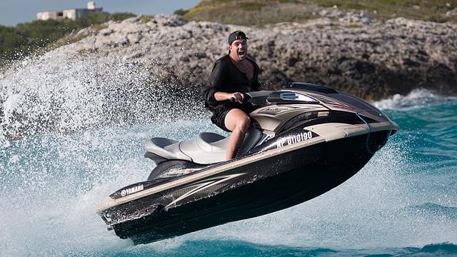 無残に終わった音楽フェス「ファイア」の裏側を明らかにするドキュメンタリー