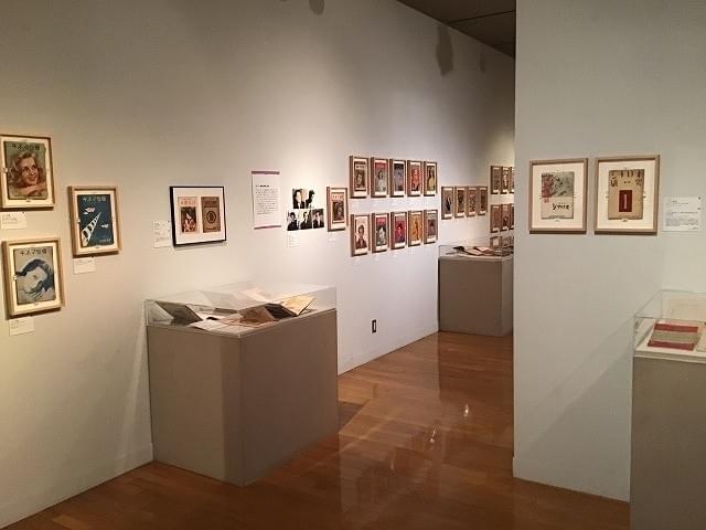 「映画雑誌の秘かな愉しみ」では、400点以上の資料を展示している