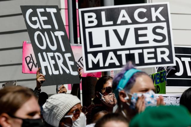 Black Lives Matter運動にも言及