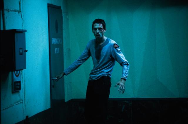 原因不明の極度の不眠症ですでに365日(!)眠っていない男……。